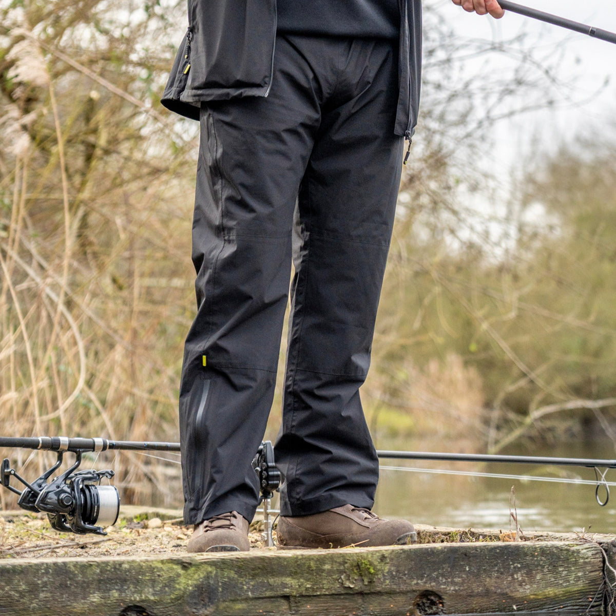 Apearel Lightweight Classic Hydrophobic Trousers