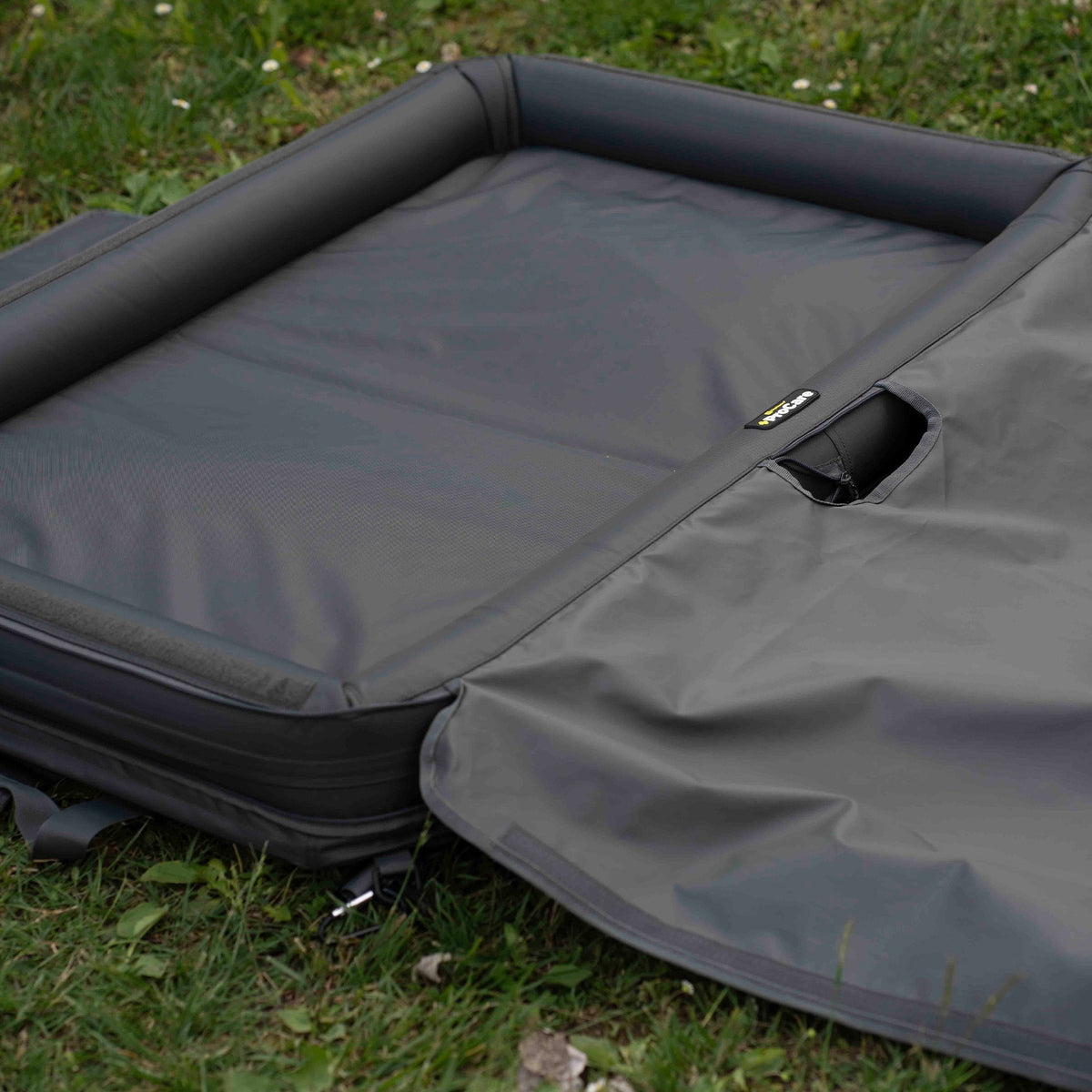 ProCare Inflatable Unhooking Mat